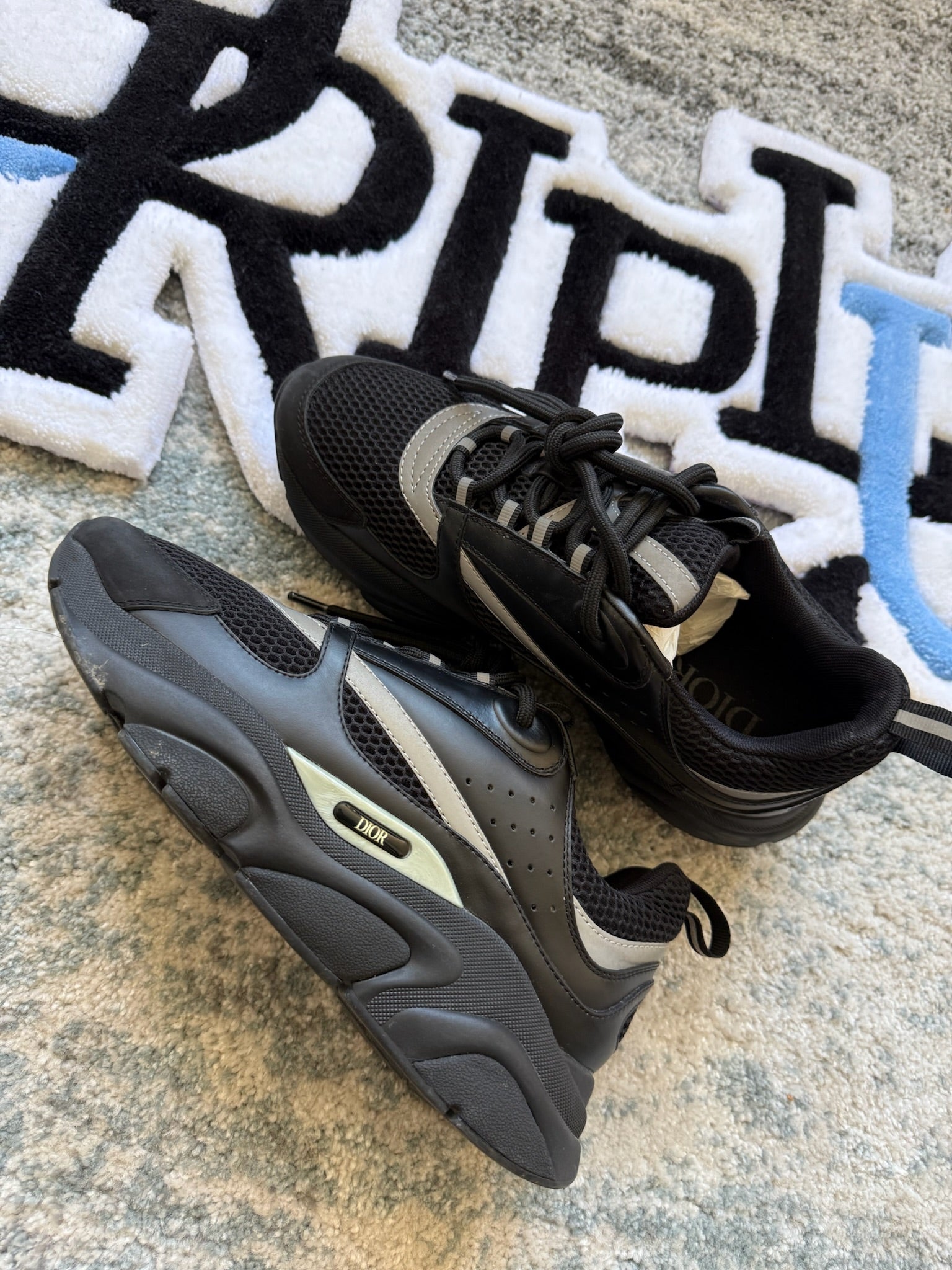 DIOR B22 BLACK ON BLACK