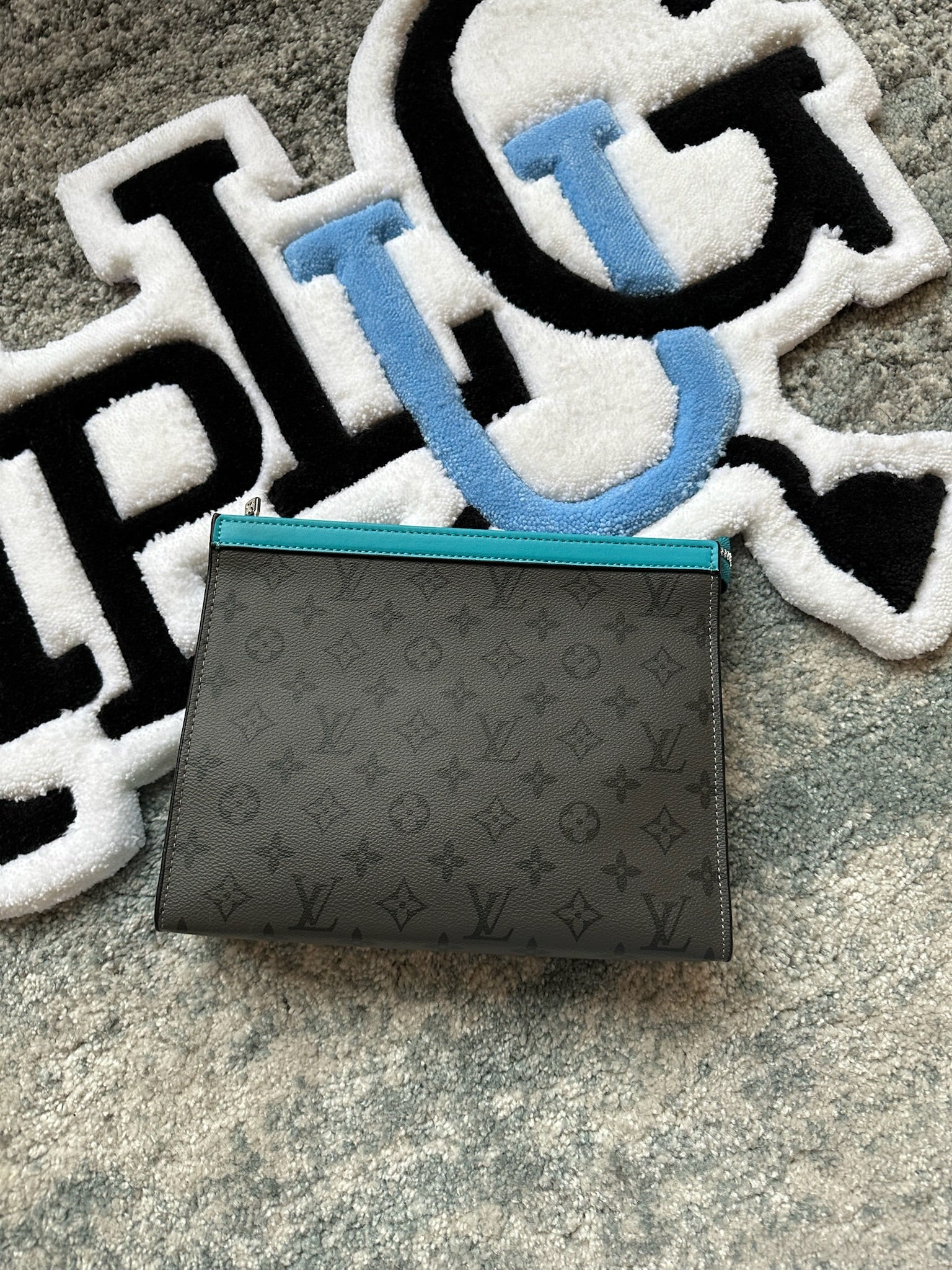 LOUIS VUITTON POUCHETTE "TEAL AND DARK GREY MONOGRAM"