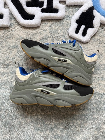 DIOR B22 OLIVE AND BLACK