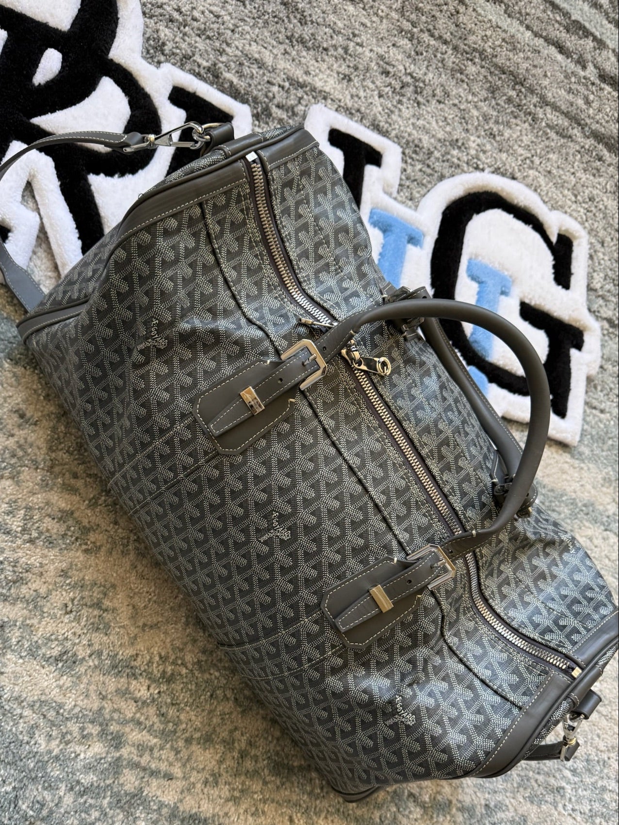 GOYARD BAG GREY 50L