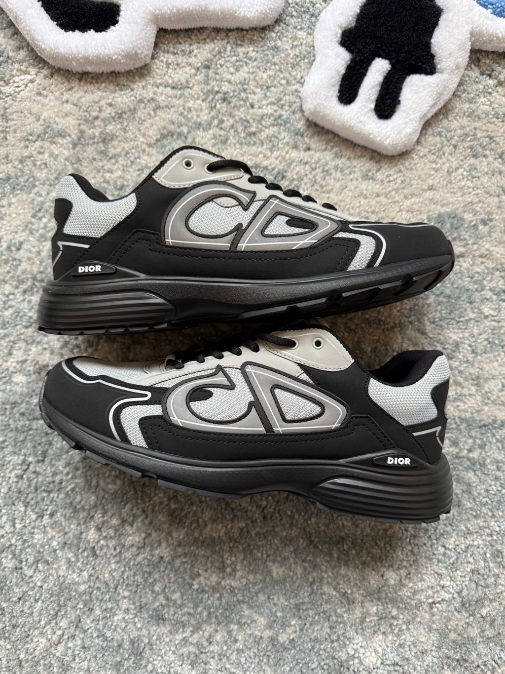 DIOR B30 "BLACK AND GREY"